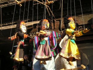 nepal-400_1280, http://pixabay.com/en/nepal-dolls-figures-colorful-400/